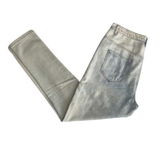 4for $30 Denim - Picture 7 of 7